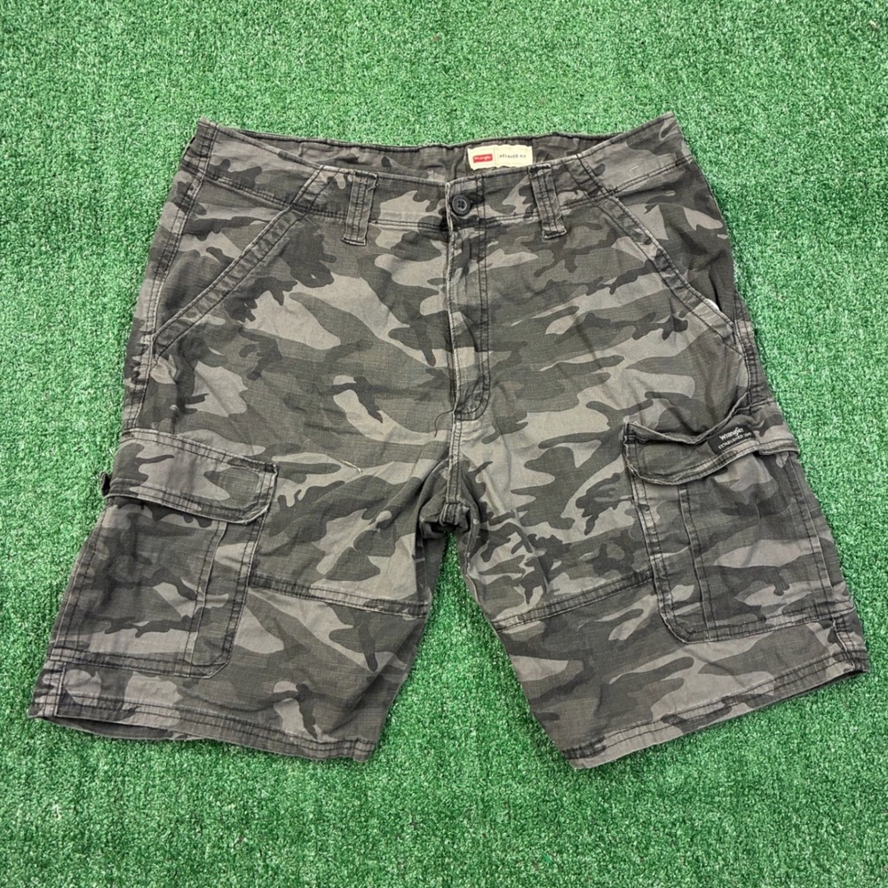 Y2K‎ Urban Camoflauge Wrangler Cargo Shorts
